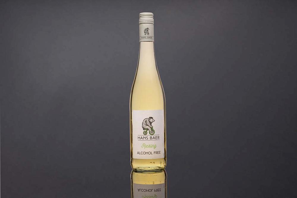 Вино безалкогольное Hans Baer Riesling, Low Alcohol, 0,5%